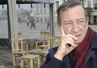 Usta yönetmen Tunç Başaran hayatını kaybetti