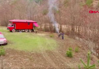 Koronavirüse karşı eve dönüştürdüğü kamyonda kalıyor