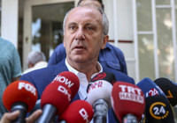 Muharrem İnce, yeni parti için kolları sıvadı: Partimde kalmak için kendimi zorluyorum ama olmuyor