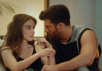 Özge Gürel'in Kiraz Mevsimi sevinci! İspanya'dan ödül geldi