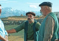 Tiyatro ve sinema dünyasının acı kaybı; Erol Demiröz hayatını kaybetti!