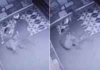 İmam, müezzine tabureyle saldırdı!