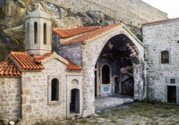Kızlar Manastırı, piyano resitaliyle ziyarete açıldı