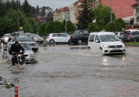 Meteoroloji'den Doğu ve Batı Karadeniz için sel uyarısı