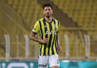 Fenerbahçe'de Jose Sosa gözden çıkarıldı