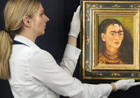 Frida Kahlo'nun otoportesi ''Diego y yo'' Sotheby's Müzayede Evi'nde
