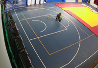 Depremde engelli öğrencisine böyle siper oldu