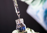 AB: BioNTech-Pfizer'in 100 günde aşısını varyantlara karşı uyarlaması gerekiyor