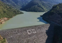 Aralarında 67 km mesafe olan iki barajın su seviyeleri şaşırtıyor