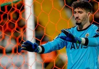 Altay Bayındır'dan asist!