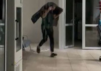 Gümüşhane'de hastaneyi tavandan akan su bastı