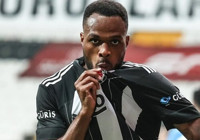Cyle Larin, Beşiktaş'a veda etti: Beraber çok şey başardık