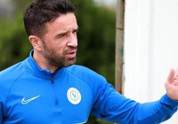 Gökhan Gönül futbolu bıraktı!