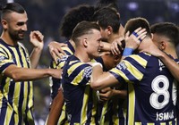 Fenerbahçe’ye 10 milyon euroluk teklif; Yıldız futbolcunun ayrılığı herkesi şok etti