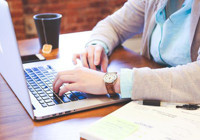 İş bilgisayarında 275 saat oyun oynayan çalışana maaş kesintisi