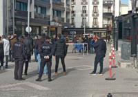 Boşanma aşamasındaki eşini 10 kurşunla öldürüp intihar etti