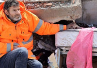 Enkazda kızının elini bırakmamıştı, baba Mesut Hançer: 'Bu acı tarif edilemez'