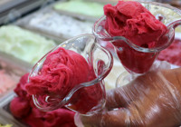 Sonunda bu da oldu: Adanalılar acılı şalgamdan dondurma üretti