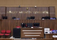 Hakaret davaları sektöre döndü, dava açmamak için para istiyorlar