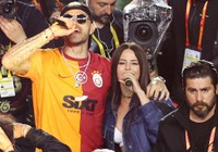 Wanda Nara'dan Simge Sağın'lı Icardi paylaşımı: Onu sevebilirsin ama...