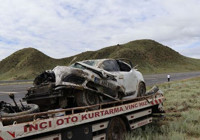 Şarampole yuvarlanan otomobildeki kadın doktor öldü