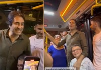 Mahsun Kırmızıgül taksi bulamayınca minibüse bindi, konser verdi