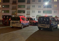 Eski eşi ile çocuğunun bakıcısının oğlunu bıçakladı