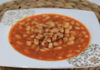 Islatmadan kuru fasulye yapmanın pişirme yöntemi; Kesinlikle dağılmıyor ve gaz yapmıyor.