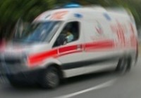 Torpille kayayı kırmaya çalışan imamın eli koptu