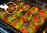 Biber dolmasını yıllarca yanlış yapmışız. Esasında en doğrusu buymuş. Biber dolması böyle pişirilmeli