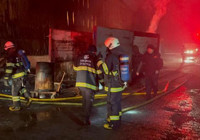 Eskişehir'de geri dönüşüm tesisinde çıkan yangın korkuttu