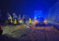 Bingöl- Erzurum kara yolu TIR trafiğine kapatıldı