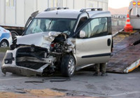 Afyonkarahisar'da 4 aracın karıştığı zincirleme kaza: 10 yaralı