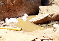 İnşaat kazısında lahit mezar bulundu