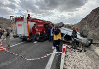 Gümüşhane'de korkunç kaza: Sürücü öldü, eşi yaralandı