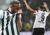 Cenk Tosun Süper Lig ekibiyle anlaşma sağladı; Beşiktaş’ta bir dönem sona erdi
