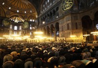 Camilerden Gazze için dua edilecek