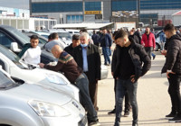 Otomobil satışları aylık bazda geriledi