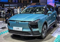 Çinliler köşeye sıkıştı: Bir ülke daha otomobillere ek vergi getiriyor