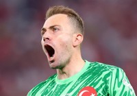 Beşiktaş'ta iç transfer: Mert Günok için karar verildi