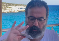 Mustafa Üstündağ bakanlığa tepki gösterdi: 'Üzerimde euro olmadığı için utandım'