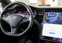 Tesla, milyonlarca aracını geri çağırdı! Sorun ise...