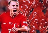 Kerem Aktürkoğlu'ndan olay hareket! Türkiye-İzlanda maçına damga vuran görüntü