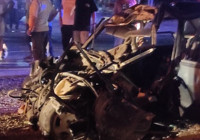 Mersin'de otomobil önce yayaya ardından TIR'a çarptı