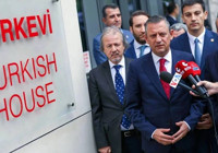 Özgür Özel: "Türkiye New York Belediye Başkanı'na rüşvet verecek bir ülke değil"