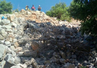 Tuvaletini yapmak isterken uçurumdan düştü!