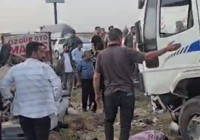 Diyarbakır’da kamyonla otomobil çarpıştı: 1 ölü, 2 yaralı