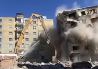 Diyarbakır'da 8 katlı binada kontrollü yıkım