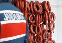 Sucuk gibi göründüğüne bakmayın! Neler yedirmişler neler inanamayacaksınız