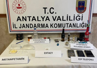 Antalya'da uyuşturucu imalathanesine baskın: 5 gözaltı